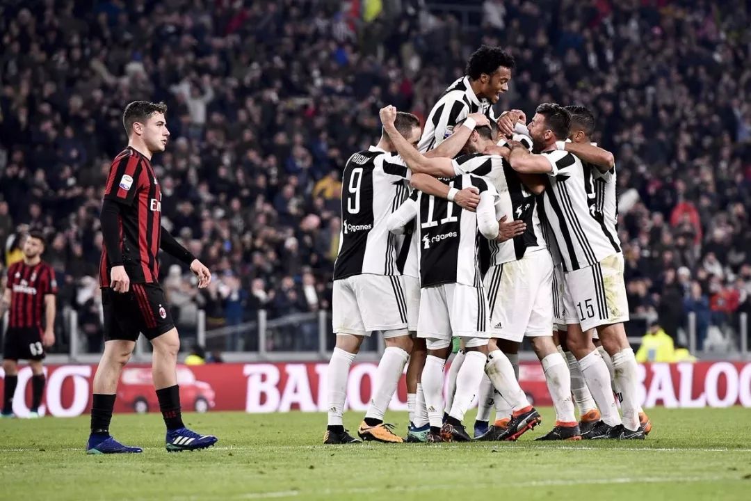 相比之下 相比之下