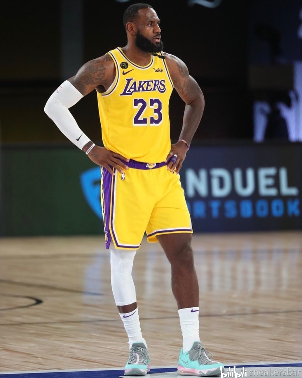 健对线与团 健对线与团