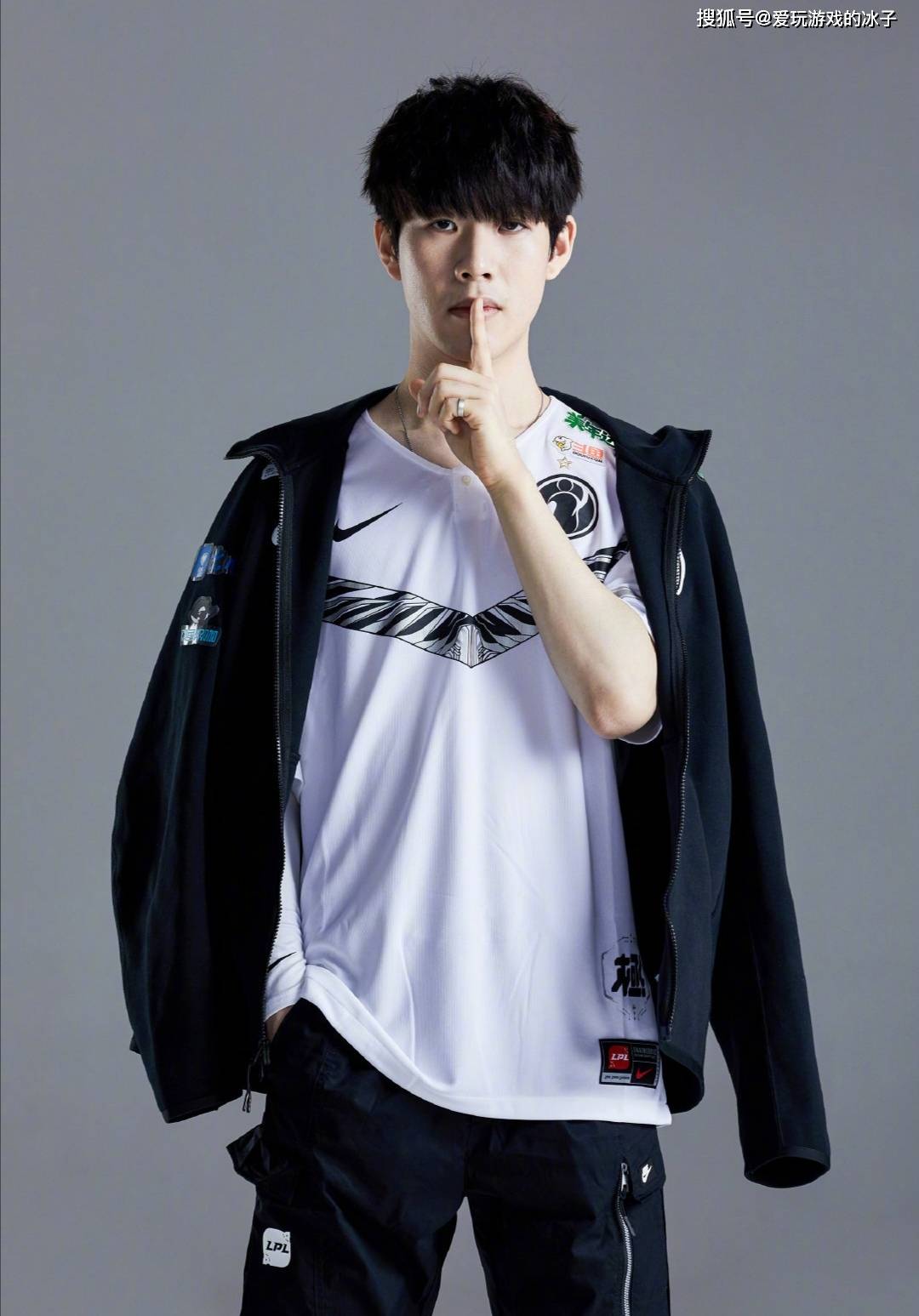 华兹切入肘 华兹切入肘